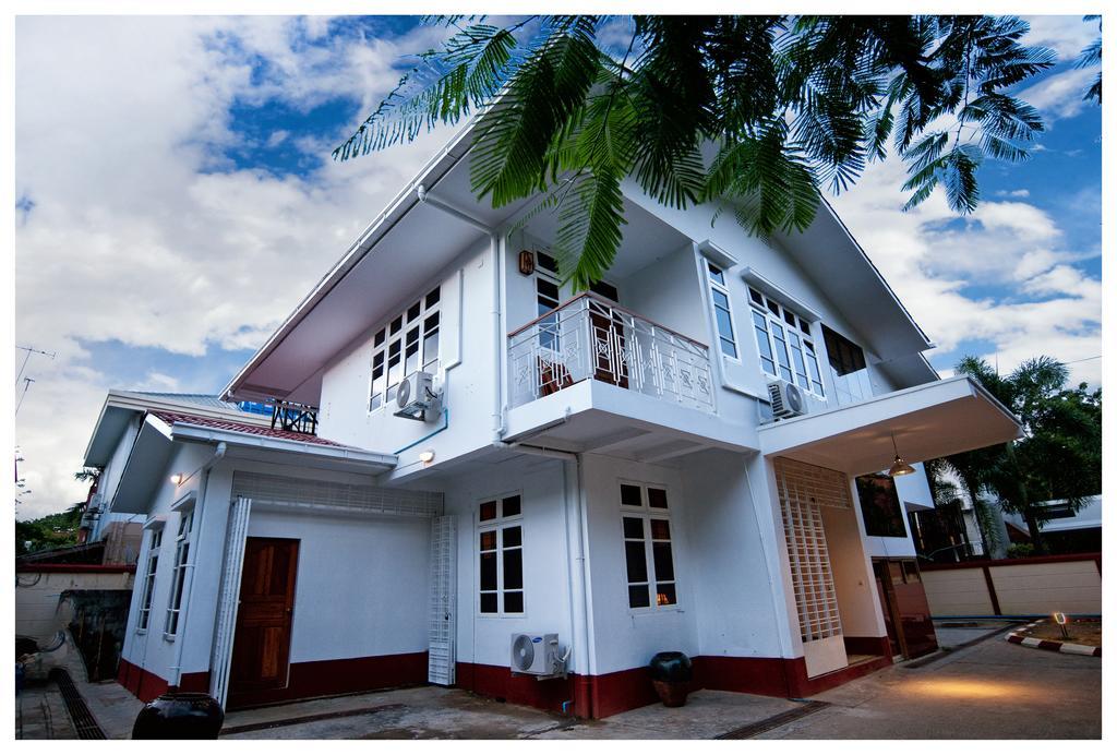 Thanlwin Guesthouse Yangon Exterior photo